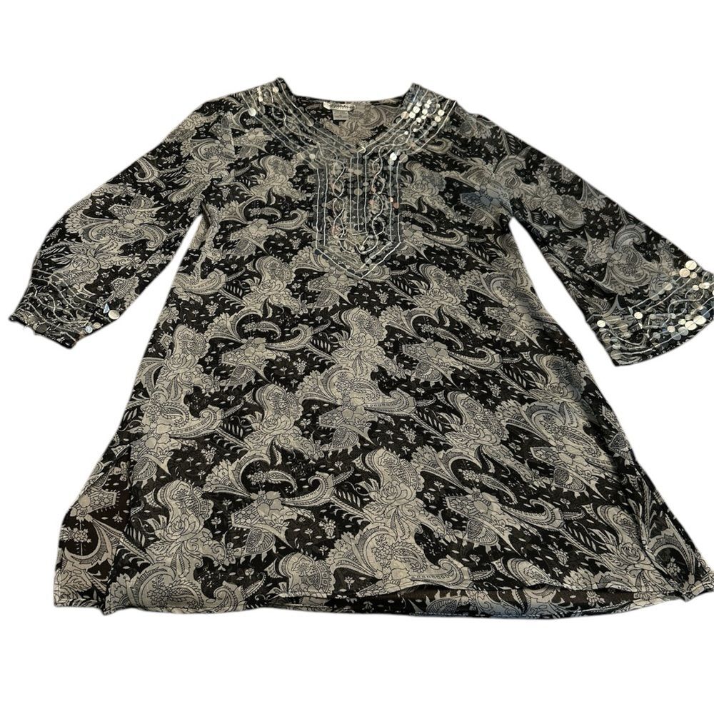 Women’s Signature Swimsuit Coverup Size Medium